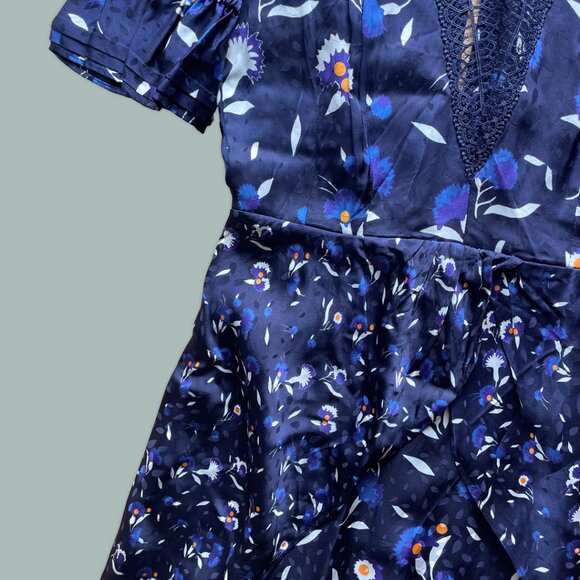 Self Portrait Navy Botanical Print Twisted Dress – 4 - Picture 5 of 10